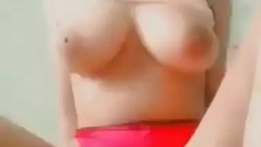 Desi cute girl sexy pussy n pussy