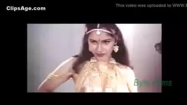 Indian Hot Sexy Actress Reshma Nude Video clip leaked - Wowmoyback