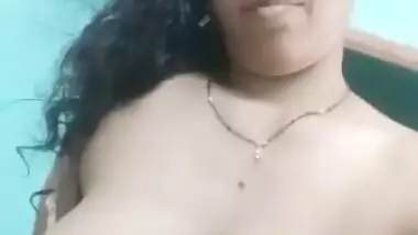 Bhabhi showing pussy updates