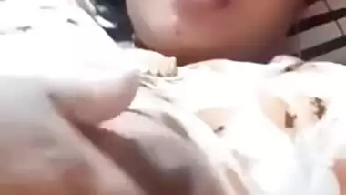 Desi Bhabhi Shows Her Boobs To Lover On Video Call