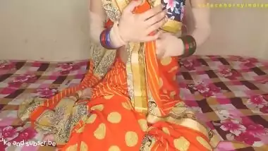 Desi Bhabhi Playing With Her Sexy Pussy