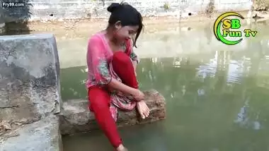 Desi cute girl bath