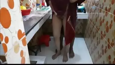 Horny Indian Muslim Cheating Milf In Hijab Kitchen Fuck With Brother In Law - Savita Bhabhi