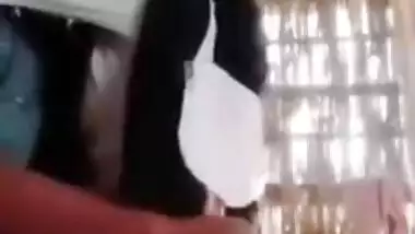 Guwahati slut kisses Desi man who touches her XXX assets on camera