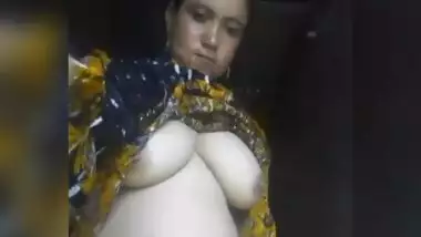 Mature Balochi aunty making video for lover