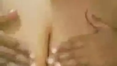 Busty nude MMS video of a bubbly Indian girl
