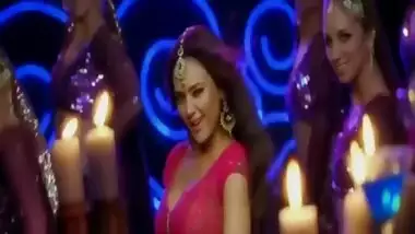 Preity Zinta sexy compilation