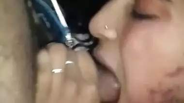 Sexy working girl sucking dick of her boyfriend