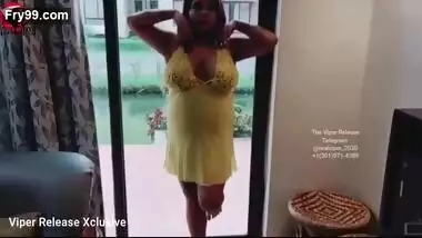 Marria Sen Big boobs hot model video -3