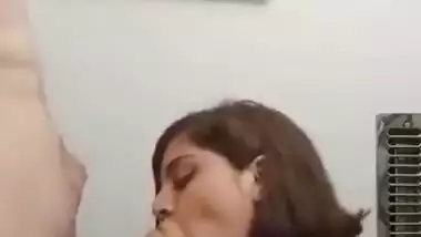 NRI Babe sucking BF cock n Taking cum