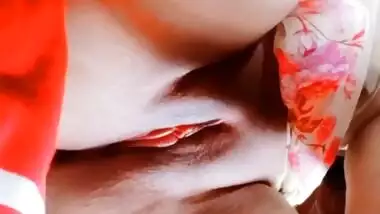 Beautiful pussy hair cleaning. Asshole masturbating and fingering 1
