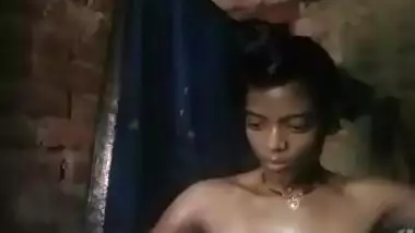 Dehati bhabhi records naked dressing up video