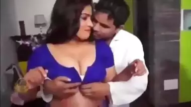 Tailor Man And Mallu Bhabhi Romance