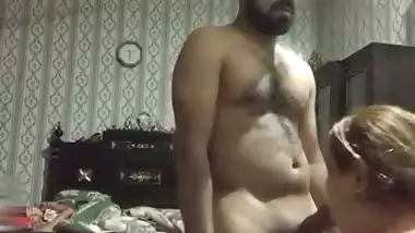 Cum slut wife makes her husband’s dry in Pakistani porn