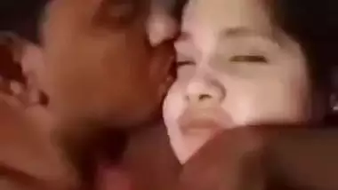 Newly married desi couple foreplay sex viral MMS