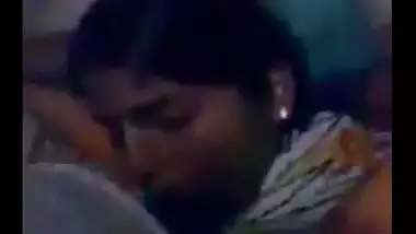 Desi Village Wife Giving Blowjob & Fucked in Pussy By Lover Scandal