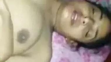 Hot Indian aunty sex video leaked online