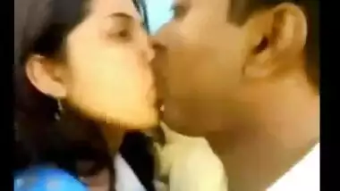 Bangla college cutie MMS sex movie scene with her stepbrother