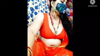 Delhi Ki Priya Bhabhi Webcam Show Boobs And Legs