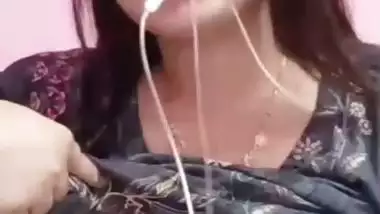 Nude video update of sexy Bengali big boobs girl