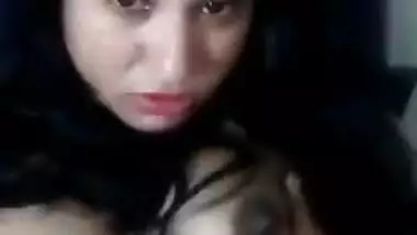 Today Exclusive- Horny Desi Boudi Record Nude Selfie And Fingering Part 2