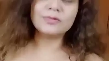 Sapna Bhabi Hot Sexy Clip