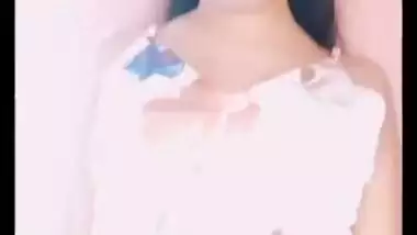 Desi Modal hot Sexy Clip