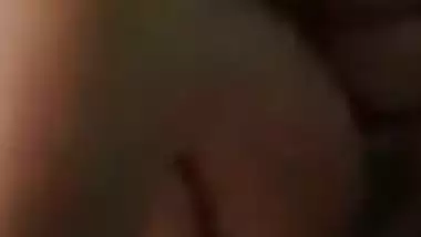 Chubby wife fingering pussy with viral video call chat