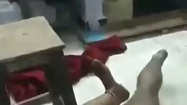 Indian Aunty Fucked by Worker in Godown for Money