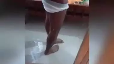 Kerala mallu boy masturbation huge dick.......