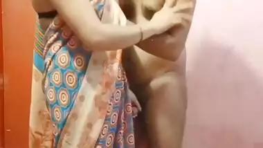 Savita Bhabhi - Sexy And Hot With Hot Saree Fucking Anal And Enjoyed