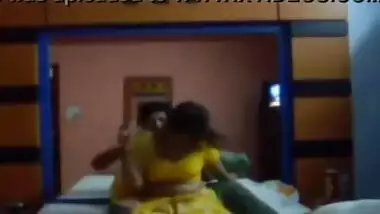 Gujarati porn clip of spouse and wife in hotel room