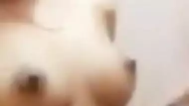 sexy Mallu Girl Showing Her Boobs and Pussy