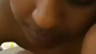 Tamil Couple BJ sex caught on cam video