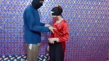 Indian Tailor Boy with Beautiful Muslim Girl