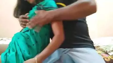 Punjabi lady teacher ki security guard se sex ki hindi xxxbf