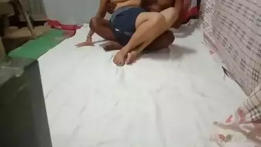 Bengali Bhabhi Quenched Her Thirst By Having Her Pussy Pecked By A Neighbor With Bengali Boudi