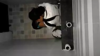 Indian teen girl pissing 2