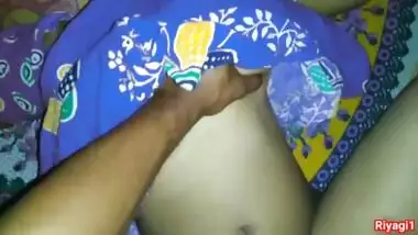 New Indian beautiful fucking her