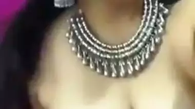 Mallu large boob show episode