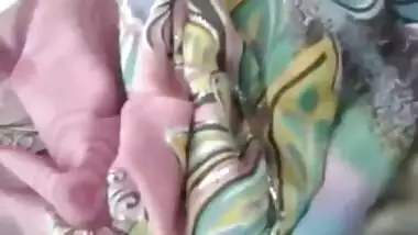 indian aunty in sari showing pussy and boobs