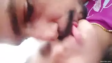 Indian Hot Young Couple Romance and Fucking Vdo Part 2