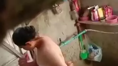 Paki Bhabhi Nude Video Record in Hidden Cam