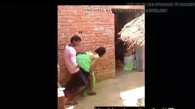 OMG best Desi sex! This slut indian village slut cheating husband outdoor