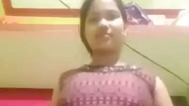 Desi item bomb nude big boobs viral show