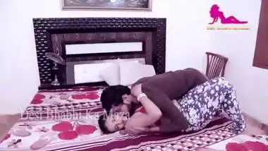 Desi Bhabhi Romance With Boy Friend (Join my telegram @Hot girls content)