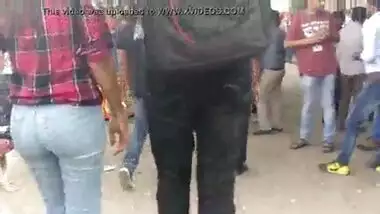 Sexy Indian round ass girl walking in public