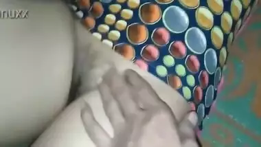 Desi Bhabhi And Indian Bhabhi In Desi Poonam Bhabhi Ko Dongi Baba Ne Pela