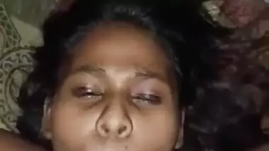 Desi Married Bhabi Sucking Dick