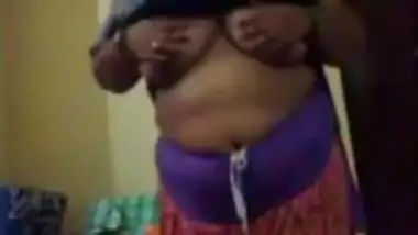 desi aunty hot show of video call – No sound